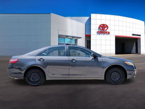 Used 2009 Toyota Camry FWD image 7