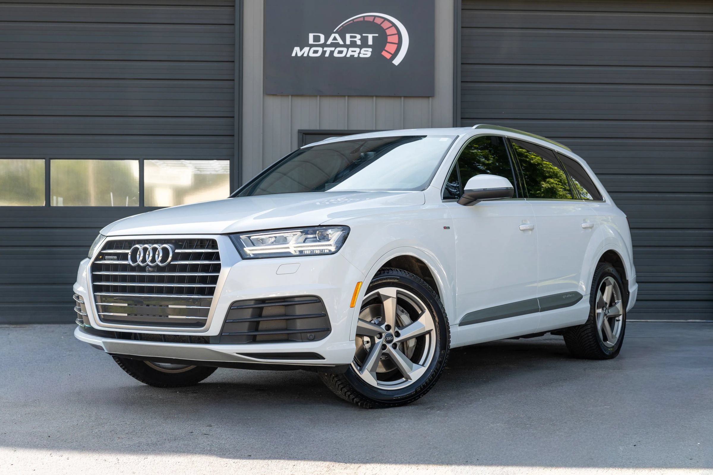 Used 2018 Audi Q7 3.0T AWD/4WD image 1