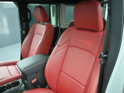 Used 2024 Jeep Wrangler Unlimited Rubicon 392 AWD/4WD image 37
