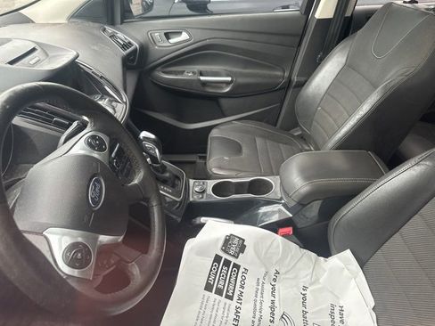 Used 2013 Ford Escape Titanium w/ Parking Technology Pkg image 3