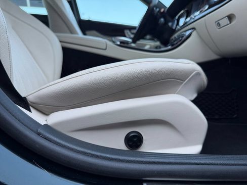 Used 2018 Mercedes-Benz E 300 image 43