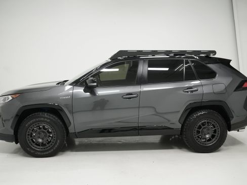 Used 2020 Toyota RAV4 XSE image 7