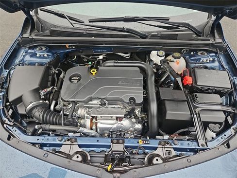 Certified 2025 Chevrolet Malibu RS image 28