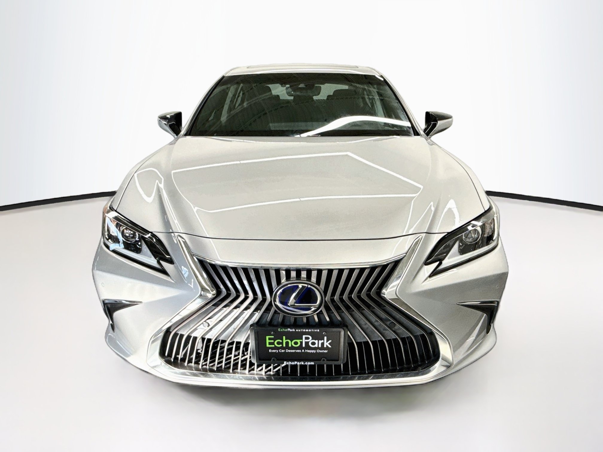 Used 2019 Lexus ES 300h w/ Premium Package FWD image 2