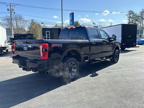 Used 2023 Ford F350 Lariat w/ Sport Appearance Package image 7