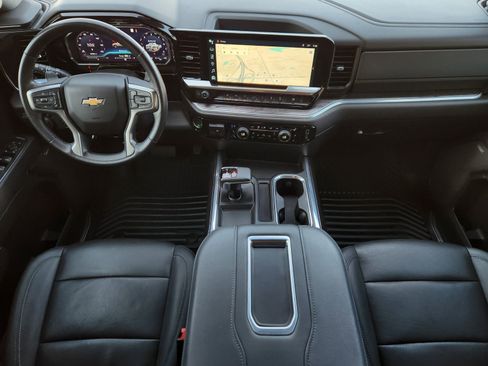 Used 2022 Chevrolet Silverado 1500 LTZ w/ Z71 Off-Road Package image 28