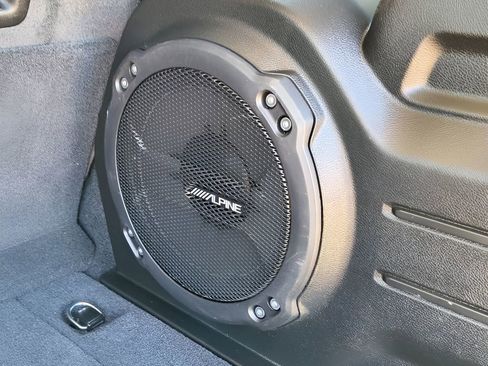 Used 2023 Jeep Wrangler High Altitude image 27