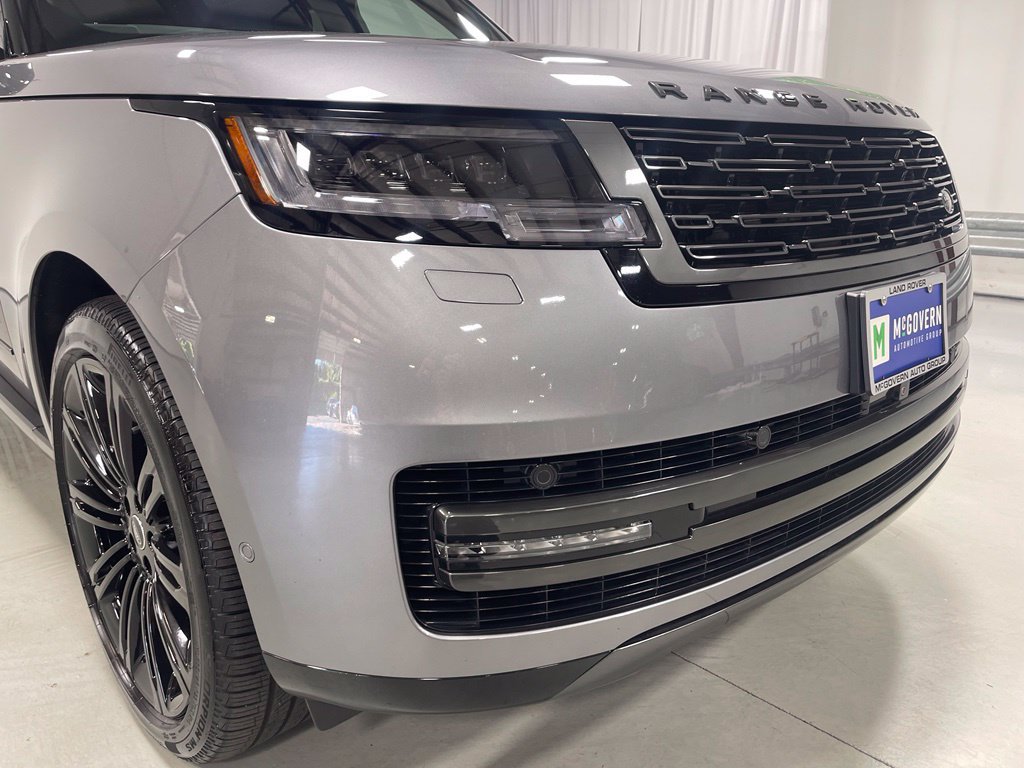 Used 2025 Land Rover Range Rover Autobiography AWD/4WD image 11