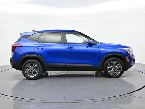 Used 2024 Kia Seltos LX image 5