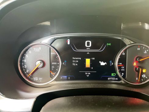 Used 2022 Chevrolet Traverse Premier AWD/4WD image 12