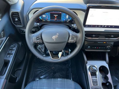 New 2025 Ford Bronco Sport Heritage w/ Convenience Package image 13