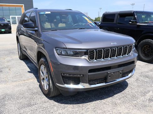 Used 2023 Jeep Grand Cherokee L Limited w/ Luxury Tech Group II AWD/4WD image 10