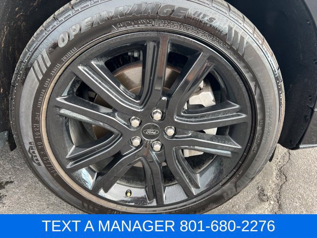 Used 2023 Ford Edge ST-Line w/ Class II Trailer Tow Package AWD/4WD image 7