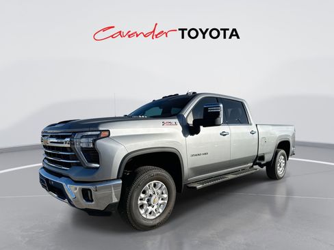 Used 2025 Chevrolet Silverado 3500 LTZ w/ LTZ Convenience Package AWD/4WD image 1