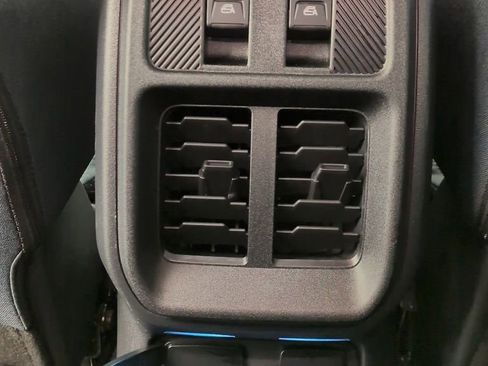 Used 2025 Ford Bronco Heritage Edition AWD/4WD image 32