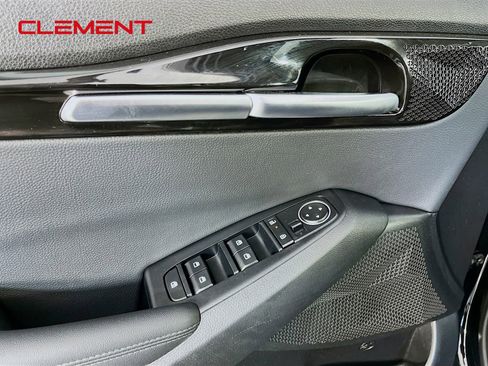 Used 2025 Kia Seltos S FWD image 25