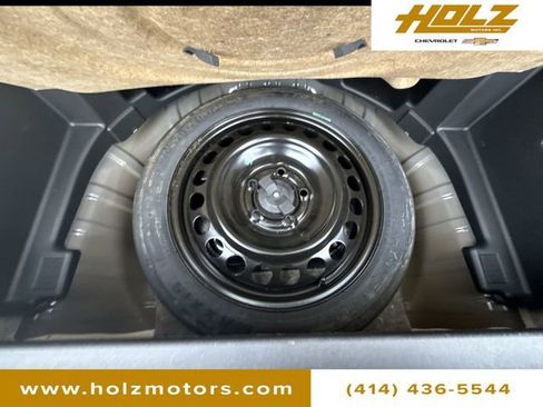 Used 2018 Chevrolet Equinox LT image 36