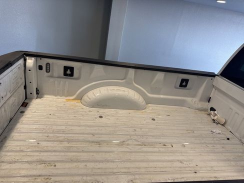 Used 2023 Ford F250 Lariat w/ Tow Technology Package image 11