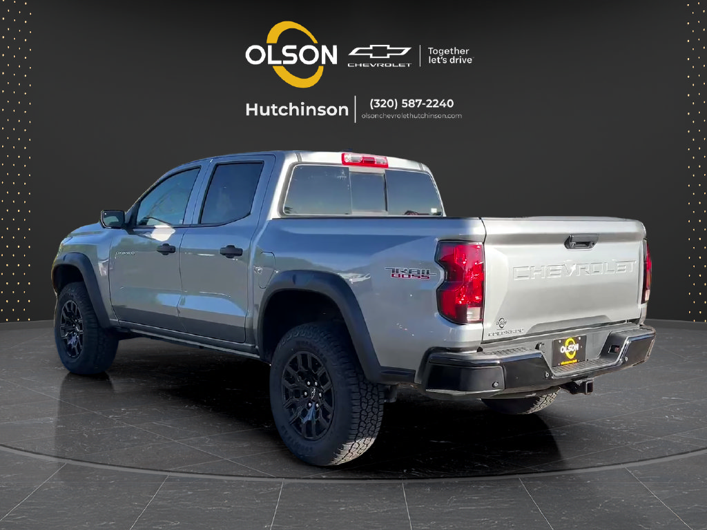 Certified 2024 Chevrolet Colorado Trail Boss w/ Technology Package AWD/4WD image 6
