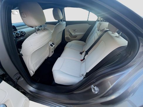 Used 2021 Mercedes-Benz A 220 image 23