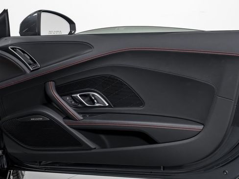 Used 2020 Audi R8 V10 image 34