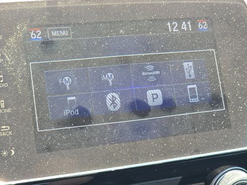 Used 2022 Honda CR-V Touring image 27