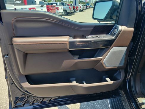 Used 2022 Ford F150 King Ranch w/ Equipment Group 601A High AWD/4WD image 16
