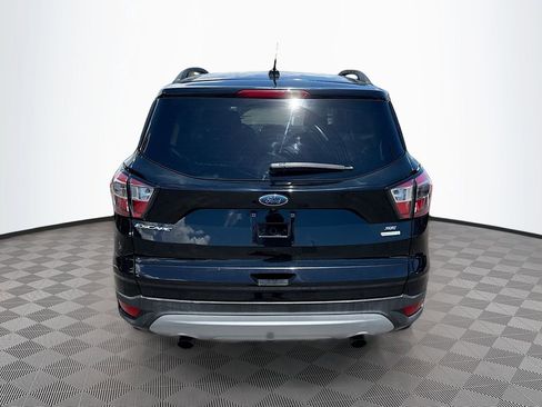 Used 2018 Ford Escape SE FWD image 7