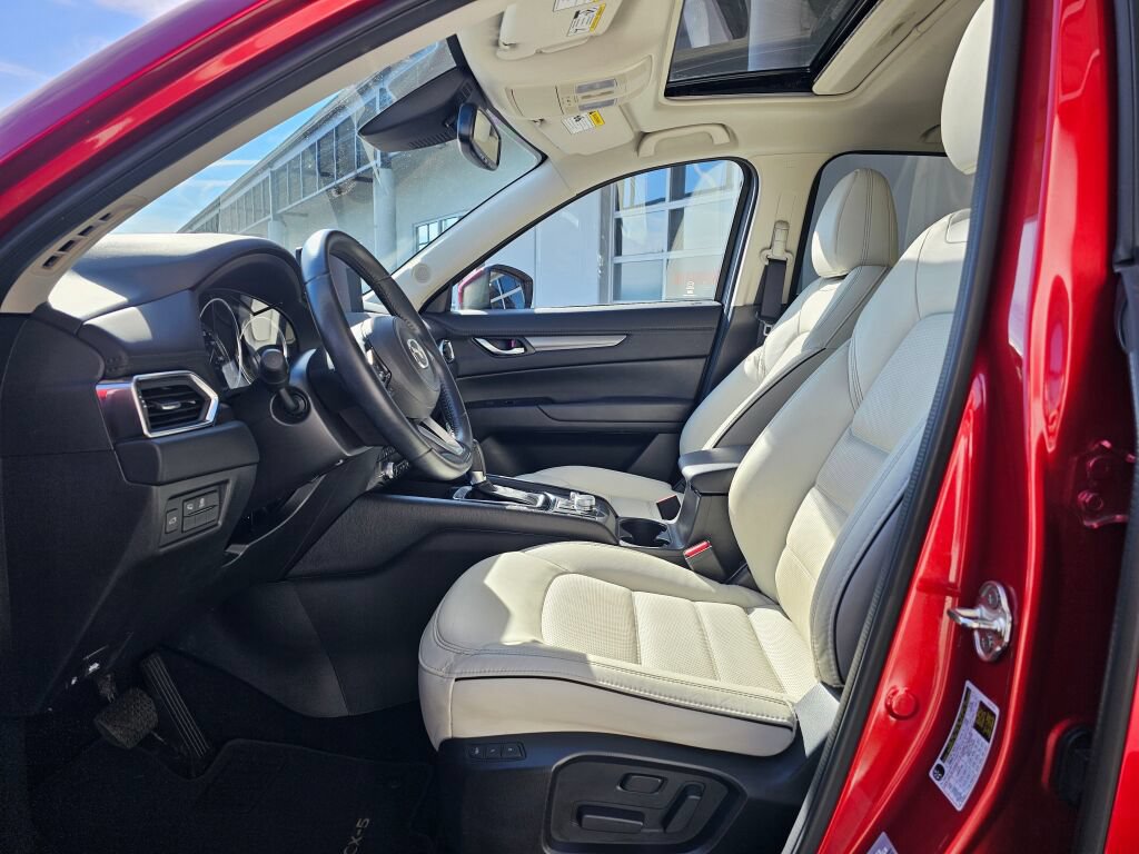 Used 2025 MAZDA CX-5 AWD 2.5 S w/ Preferred Package image 20