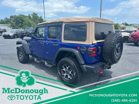 Used 2018 Jeep Wrangler Unlimited Rubicon w/ LED Lighting Group AWD/4WD image 2