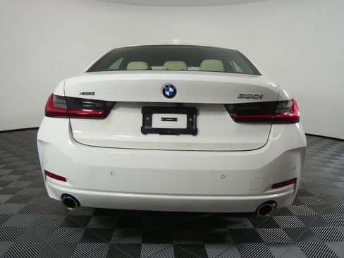 Certified 2024 BMW 330i xDrive 330i xDrive w/ Premium Package image 4