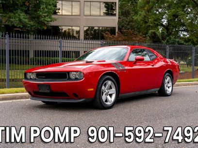 Used 2012 Dodge Challenger SXT