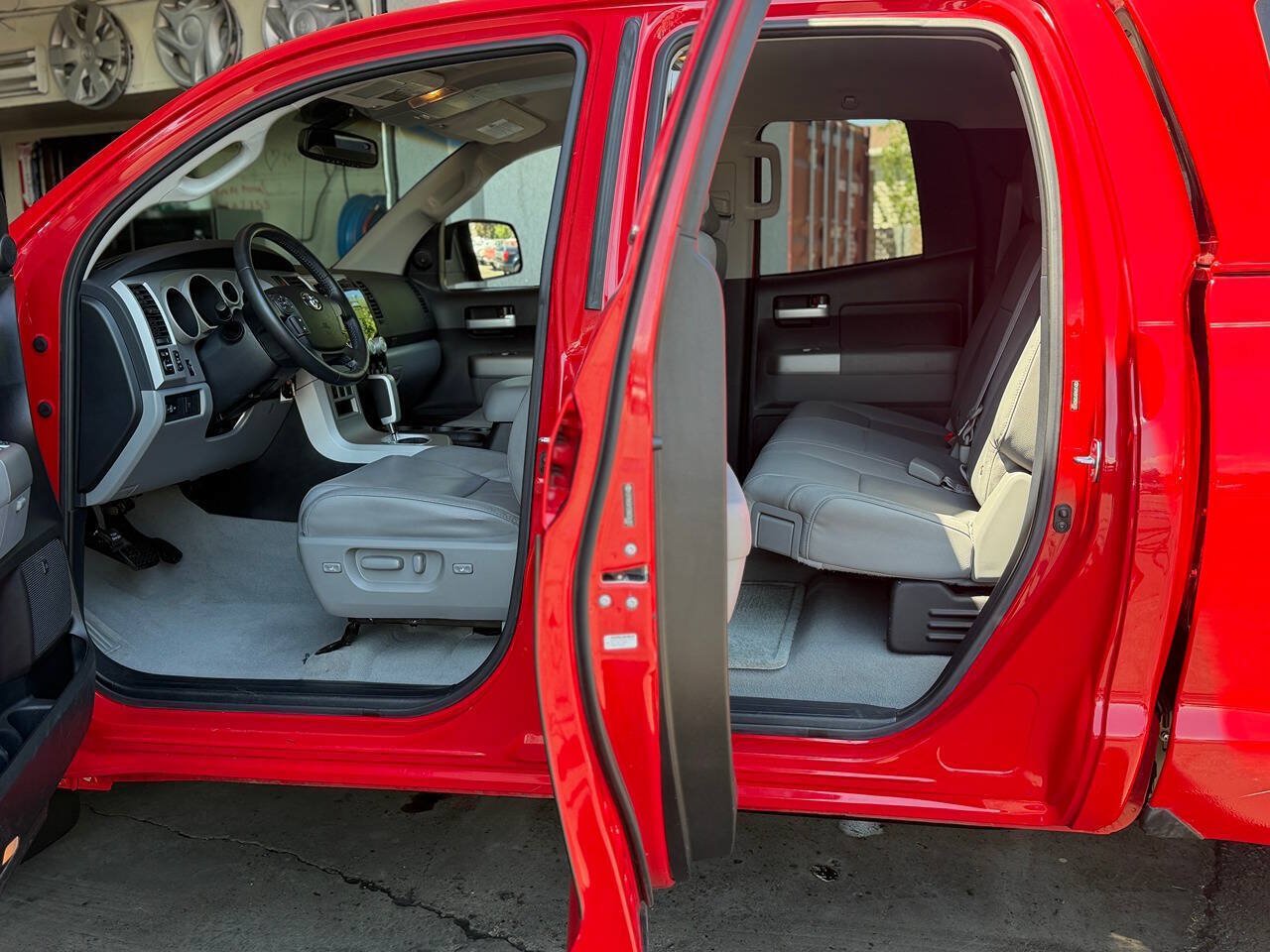 Used 2008 Toyota Tundra Limited RWD image 29