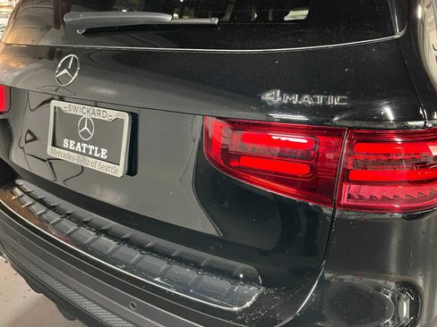 New 2026 Mercedes-Benz GLB 250 4MATIC image 14