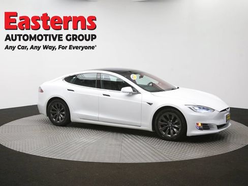 Used 2018 Tesla Model S 100D AWD/4WD image 43