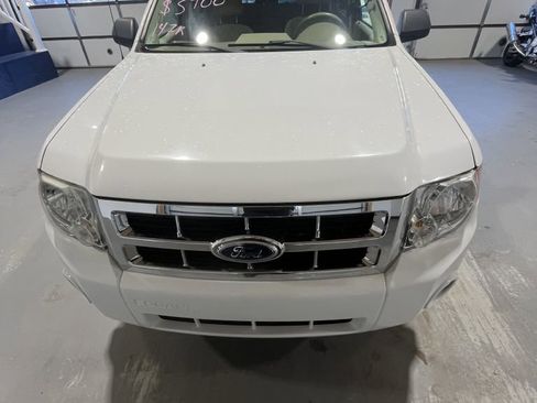 Used 2008 Ford Escape XLT image 3