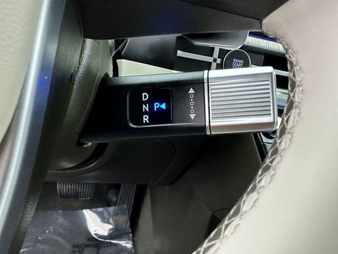 Used 2024 Hyundai Santa Fe Calligraphy image 41