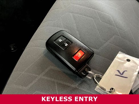 Used 2021 Toyota Tacoma TRD Sport w/ Technology Package AWD/4WD image 33