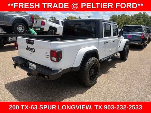 Used 2023 Jeep Gladiator Sport AWD/4WD image 11