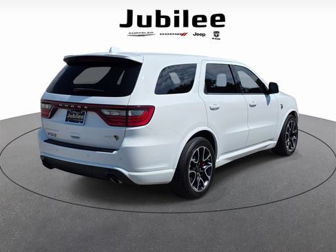 Used 2021 Dodge Durango SRT Hellcat w/ Technology Group AWD/4WD image 5