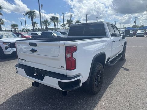 Used 2022 Chevrolet Silverado 2500 LTZ w/ LTZ Plus Package AWD/4WD image 16