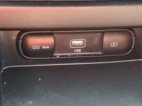 Used 2023 Kia Forte GT-Line w/ GT-Line Technology Package FWD image 9