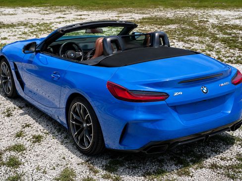 Used 2020 BMW Z4 M40i w/ Executive Package RWD image 10