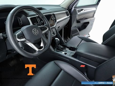 Used 2023 Volkswagen Atlas SE w/ Black Wheel Package FWD image 57