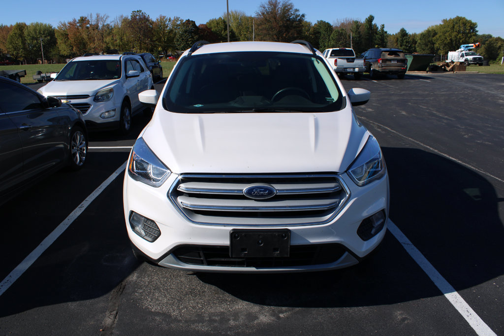 Used 2019 Ford Escape SEL AWD/4WD image 2
