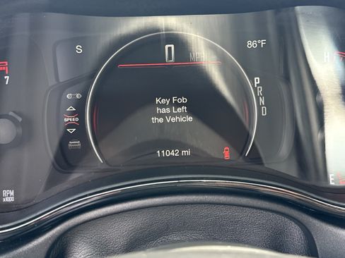Used 2025 Dodge Durango GT RWD image 21