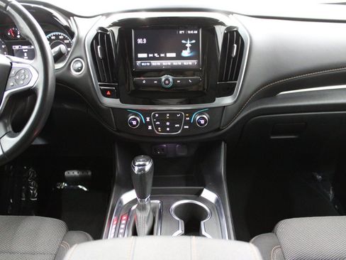 Used 2019 Chevrolet Traverse LT FWD image 24