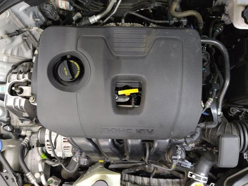 Used 2019 Hyundai Elantra SEL FWD image 30