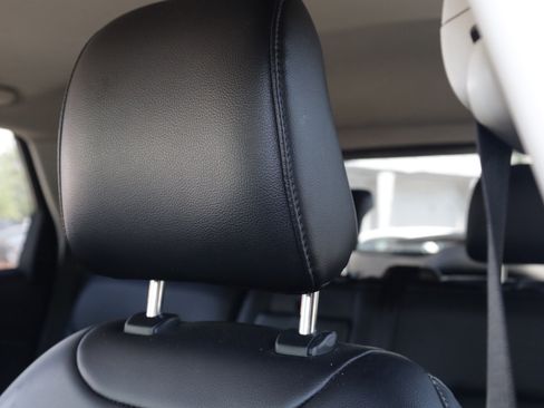Used 2023 Ford Edge SEL AWD/4WD image 22
