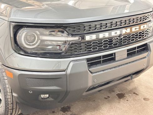 New 2026 Ford Bronco Sport Outer Banks w/ Outer Banks Tech Package+ AWD/4WD image 12